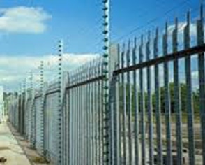 Mesh & Panels Perimeter Fence Installation 2